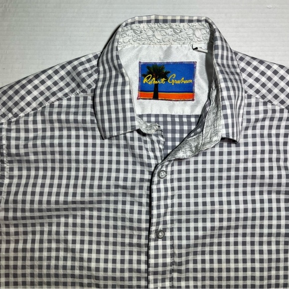 Robert Graham Grey and White Casual Button Down Short Sleeve Shirt - Picture 2 of 10
